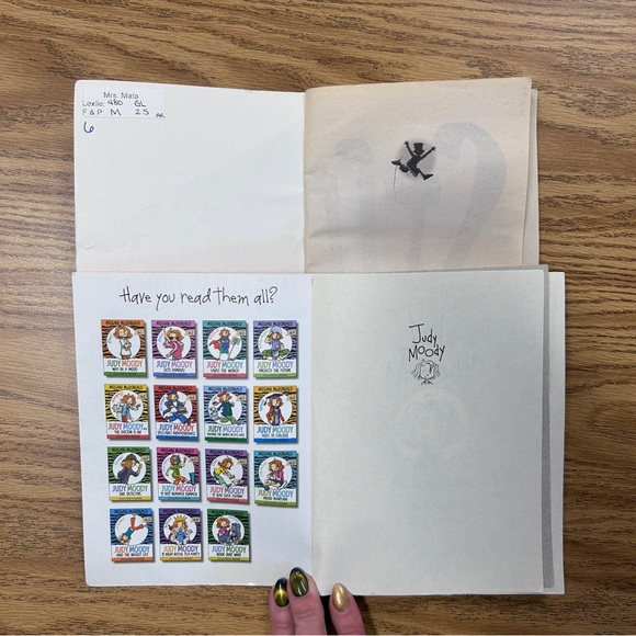 Kids Book Lot of Seven Books - Picture 13 of 13